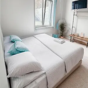 Rive Gauche 39 J Centre - Gare - Aeroport Appartement Charleroi